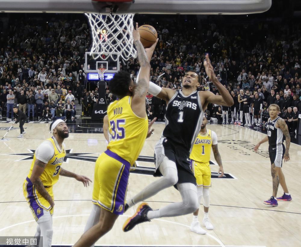 足球的热爱 足球的热爱